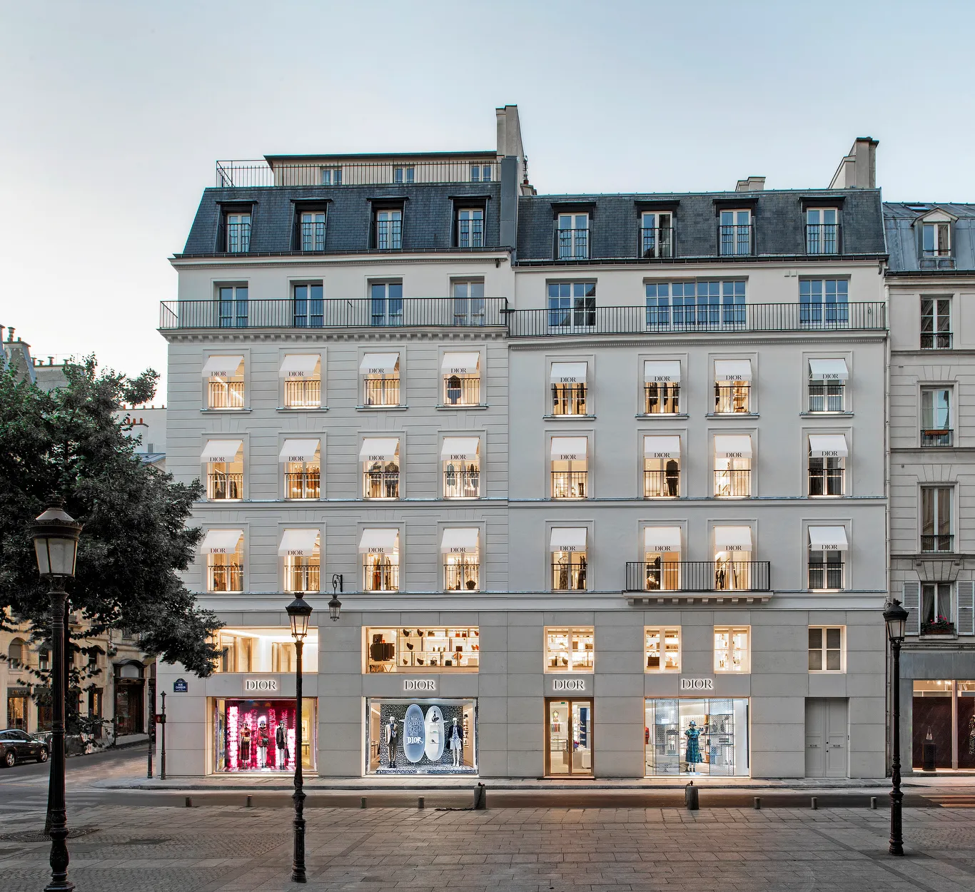 Dior Goes Big on Rue Saint-Honoré in Paris With Five-Story Flagship – WWD
